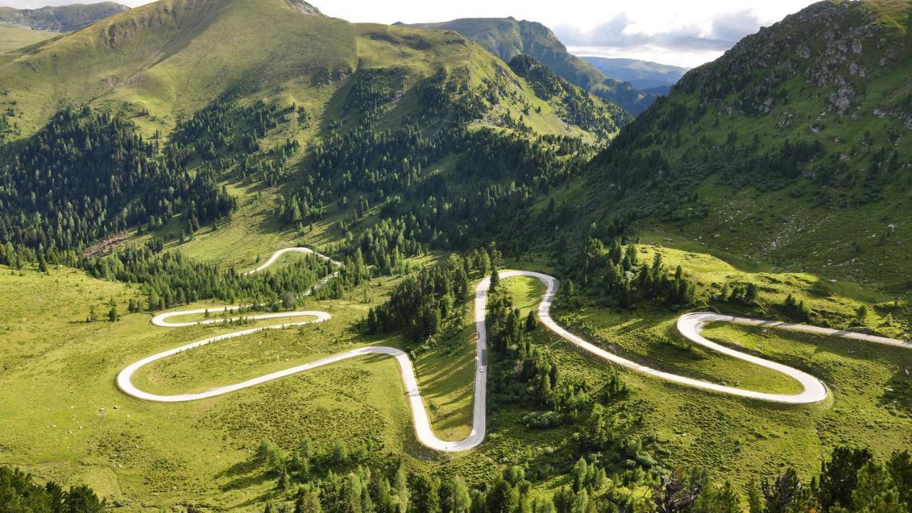 Jufa Hotel Hochrindl Bagian luar foto